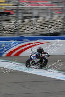 media/Oct-15-2022-Fastrack Riders (Sat) [[9a18b22502]]/Level4/Start Finish 900am/